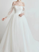 A-Line/Princess Off-the-Shoulder Wedding Dress
