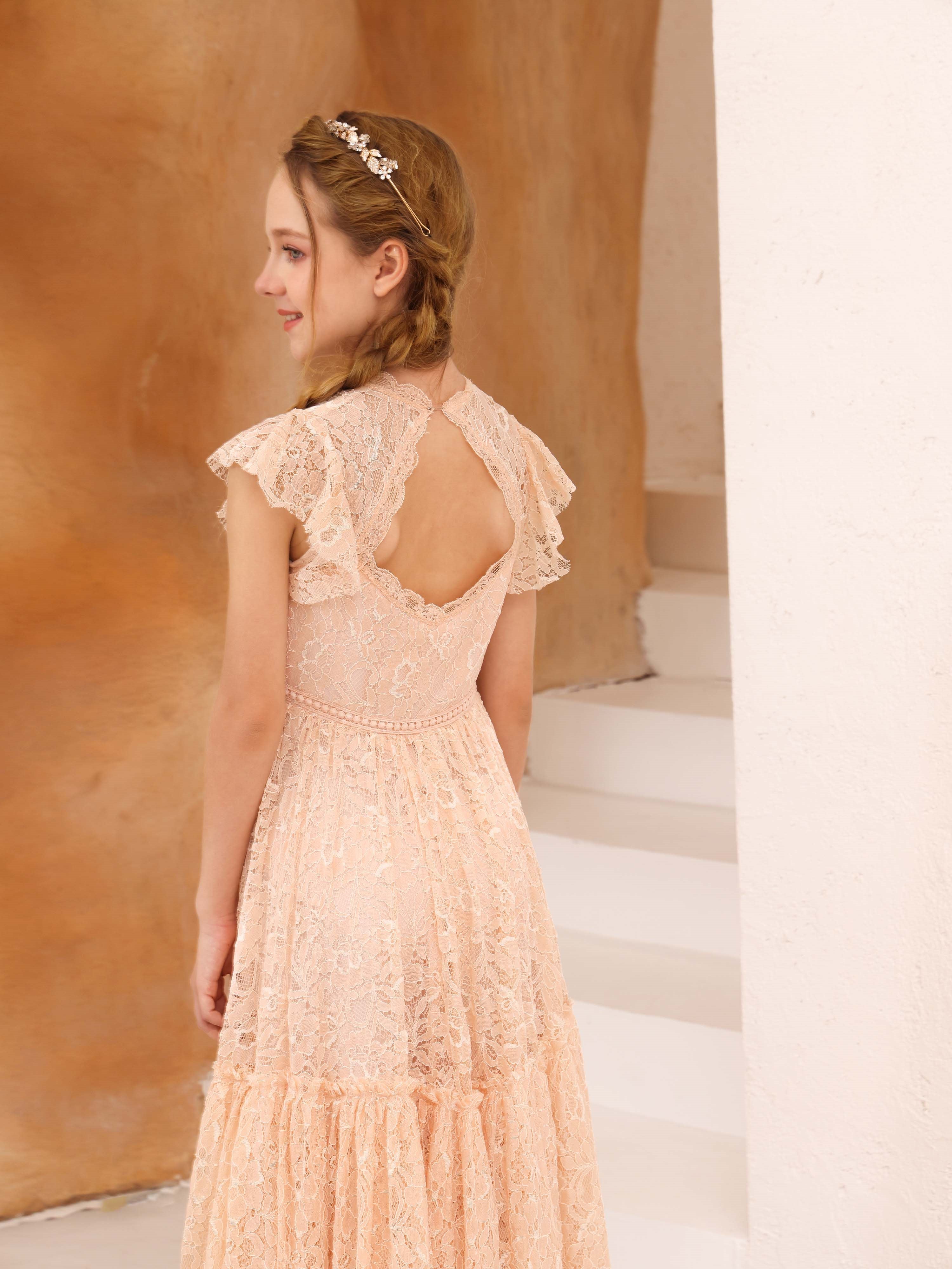 A-Line/Princess Lace Short Sleeves Scoop Neck Floor-Length Flower Girl Dresses