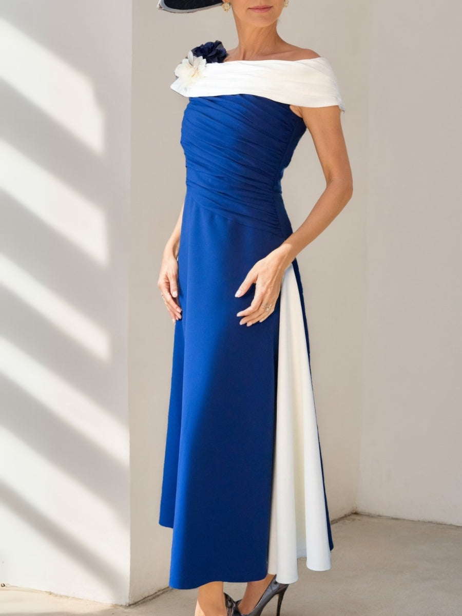 A-Line/Princess Off-the-Shoulder Sleeveless Ruched Mother of the Bride Dresses with Flower