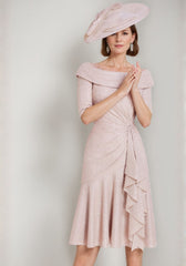 A-Line/Princess Off-the-Shoulder Mother of the Bride Dresses Tea-Length with Ruched