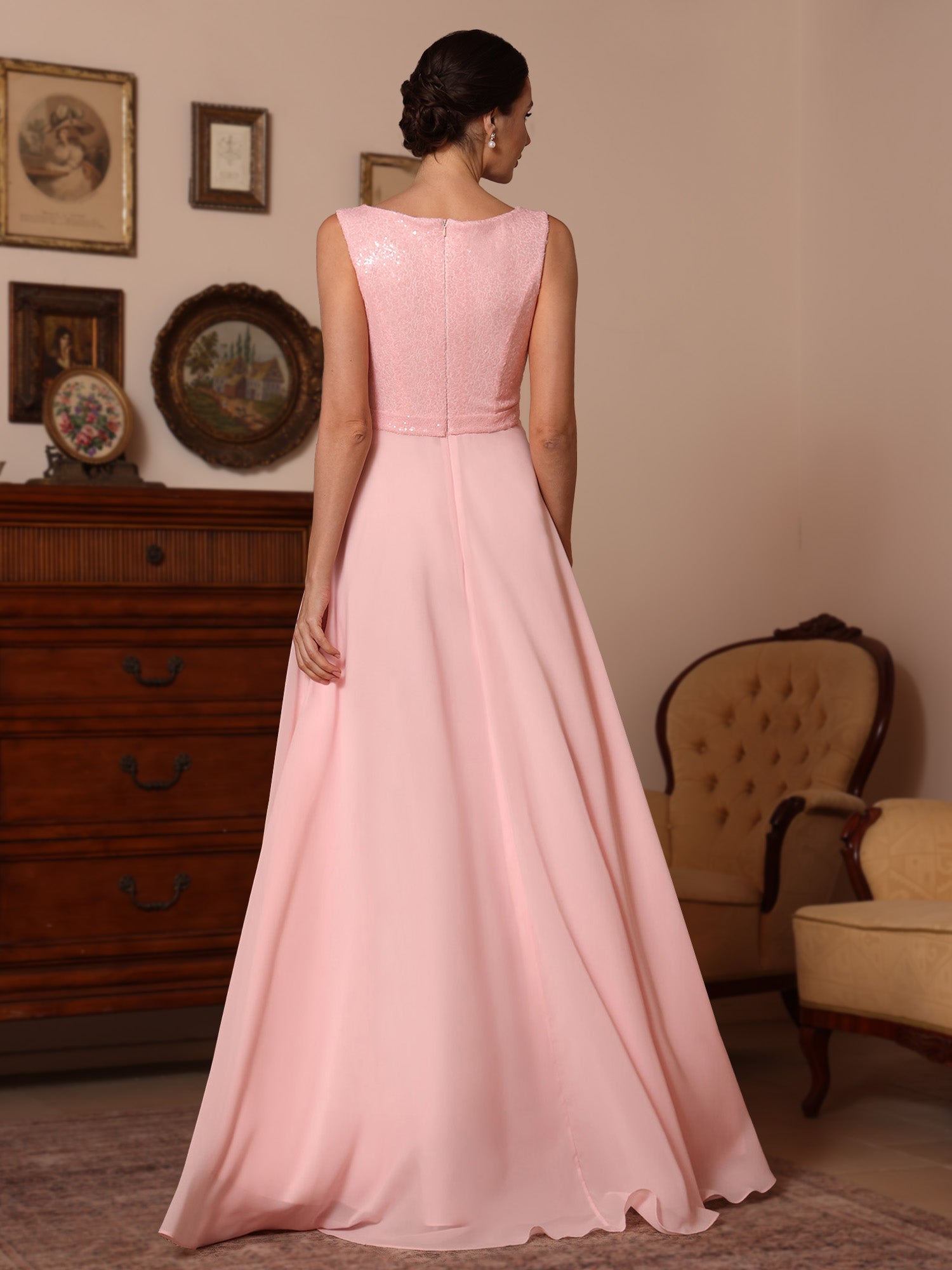 A-Line/Princess Cowl Neck Chiffon Mother of the Bride Dresses Sequins Floor-Length Sleeveless Ruffles