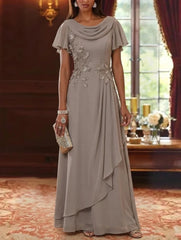 A-Line/Princess Cowl Neck Chiffon Mother of the Bride Dresses Floral Short Sleeves Floor-Length Ruffles