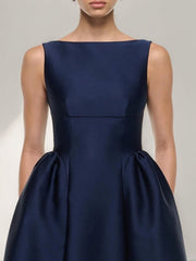 A-Line/Princess Elegant Boat Neck Sleeveless Tea-Length Pleated Cocktail Dresses